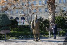 Baku residents express their gratitude to President Ilham Aliyev for highly appreciating activity of Haji Zeynalabdin Taghiyev (PHOTO/VIDEO)