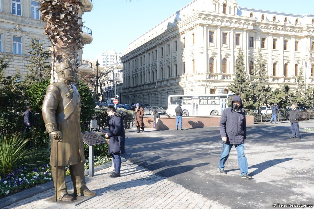 Baku residents express their gratitude to President Ilham Aliyev for highly appreciating activity of Haji Zeynalabdin Taghiyev (PHOTO/VIDEO)