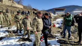 Azerbaijan's servicemen honor memory of martyrs in Dashalty village of liberated Shusha - Trend TV (PHOTO/VIDEO)