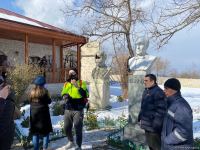 Passengers of another bus trip from Baku to Shusha view the city (PHOTO)