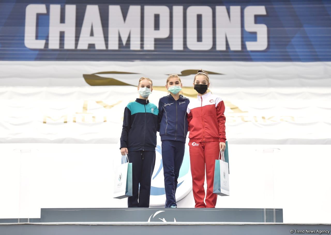 Winners of Azerbaijan and Baku Championships in Trampoline and Tumbling among juniors, adults - award ceremony (PHOTO)