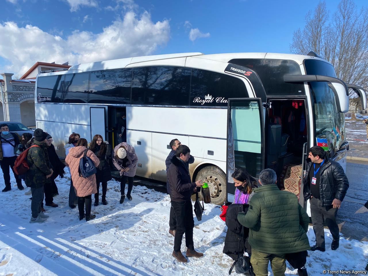 Another passenger bus from Baku arrives in Azerbaijan’s liberated Shusha (PHOTO)