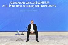 President Ilham Aliyev attends Youth Forum on 25th anniversary of Day of Azerbaijani Youth (PHOTO/VIDEO)