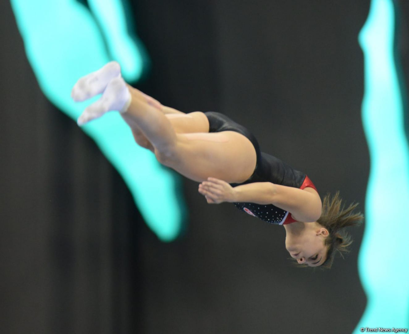 Best moments of first day of Trampoline World Cup in Baku (PHOTO)