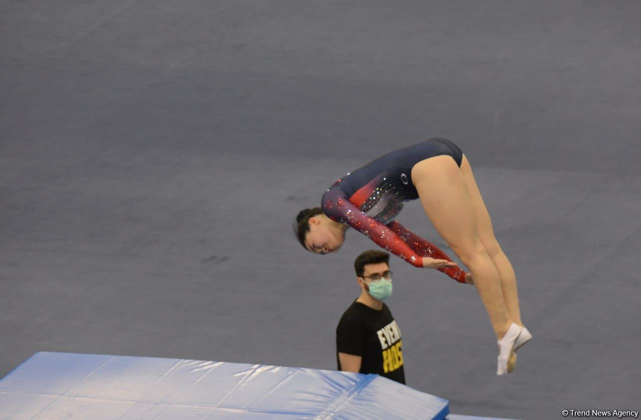 Best moments of first day of Trampoline World Cup in Baku (PHOTO)