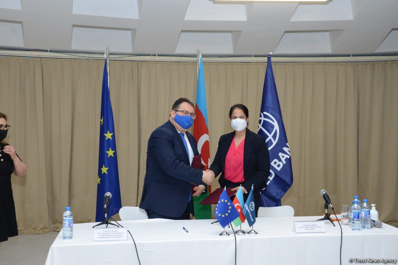 European Union, World Bank sign grant agreement in Azerbaijan (PHOTO)