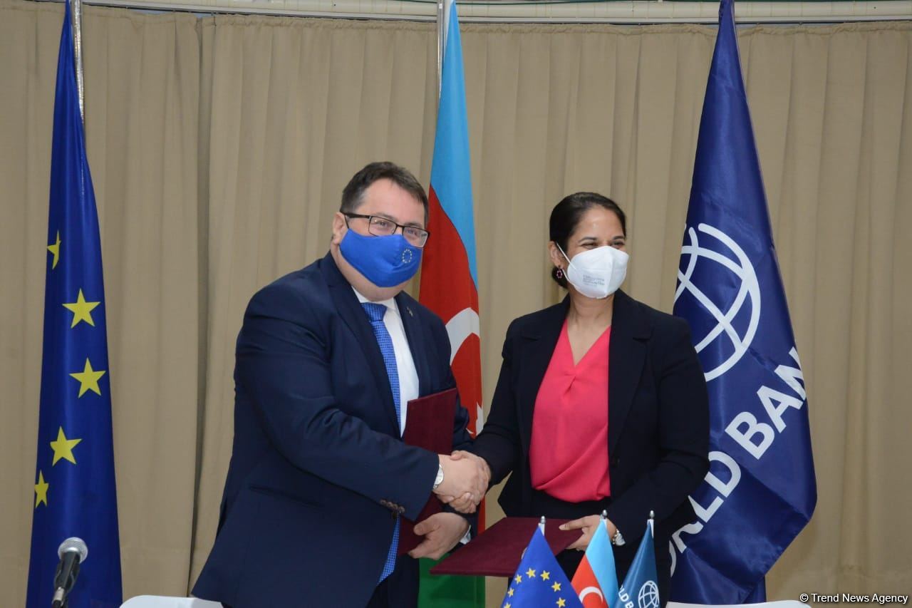 European Union, World Bank sign grant agreement in Azerbaijan (PHOTO)