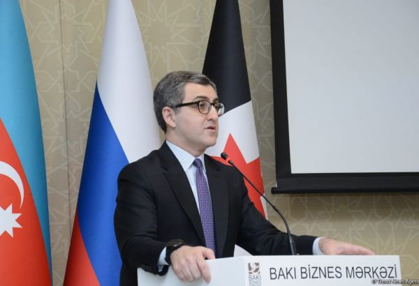 Azerbaijan names last year's chart-buster importers of non-oil products