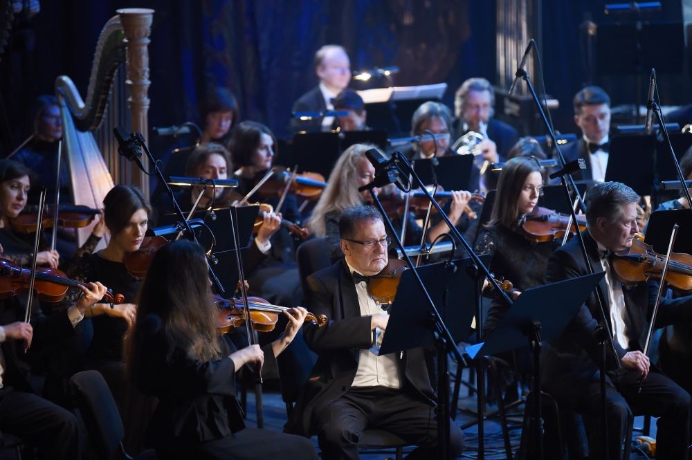 Heydar Aliyev Foundation VP Leyla Aliyeva attends "Music stars of Azerbaijan on Moscow stage"  gala concert (PHOTO)