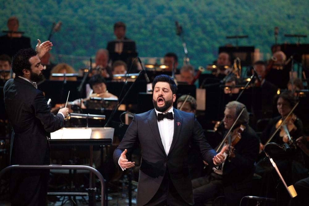 Heydar Aliyev Foundation VP Leyla Aliyeva attends "Music stars of Azerbaijan on Moscow stage"  gala concert (PHOTO)
