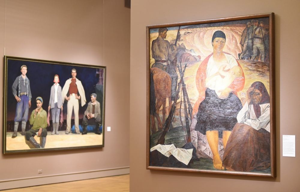 VP of Heydar Aliyev Foundation Leyla Aliyeva views “Works from collection of Tretyakov Gallery” exhibition in Moscow (PHOTO)