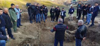 Representatives of foreign, local media are at mass grave site in Azerbaijan's Khojavand (PHOTO)