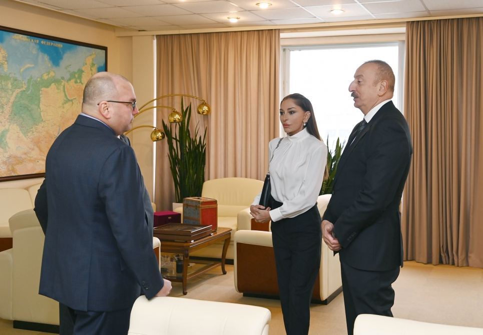 President Ilham Aliyev, First Lady Mehriban Aliyeva meet with leaders of Russia’s top mass media at TASS headquarters (PHOTO/VIDEO)