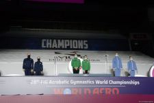 Baku hosts awards ceremony for women's, men's pairs at World Championships (PHOTO)