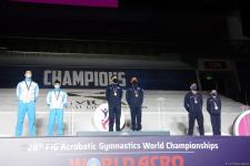 Baku hosts awards ceremony for women's, men's pairs at World Championships (PHOTO)
