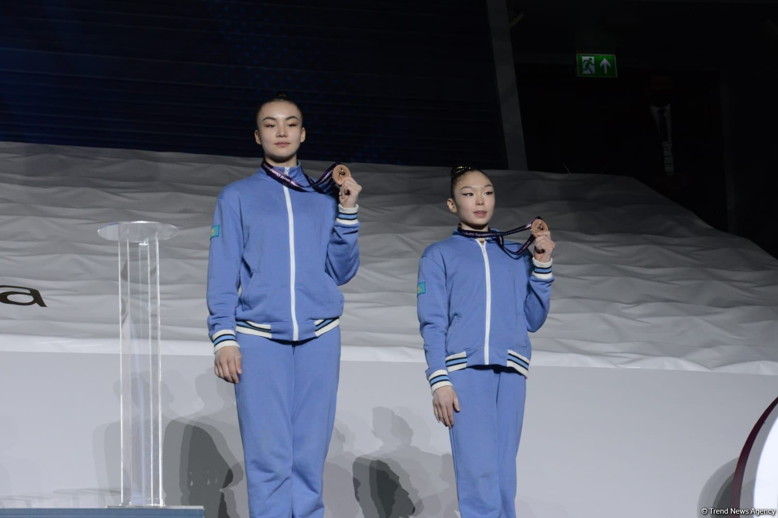 Baku hosts awards ceremony for women's, men's pairs at World Championships (PHOTO)