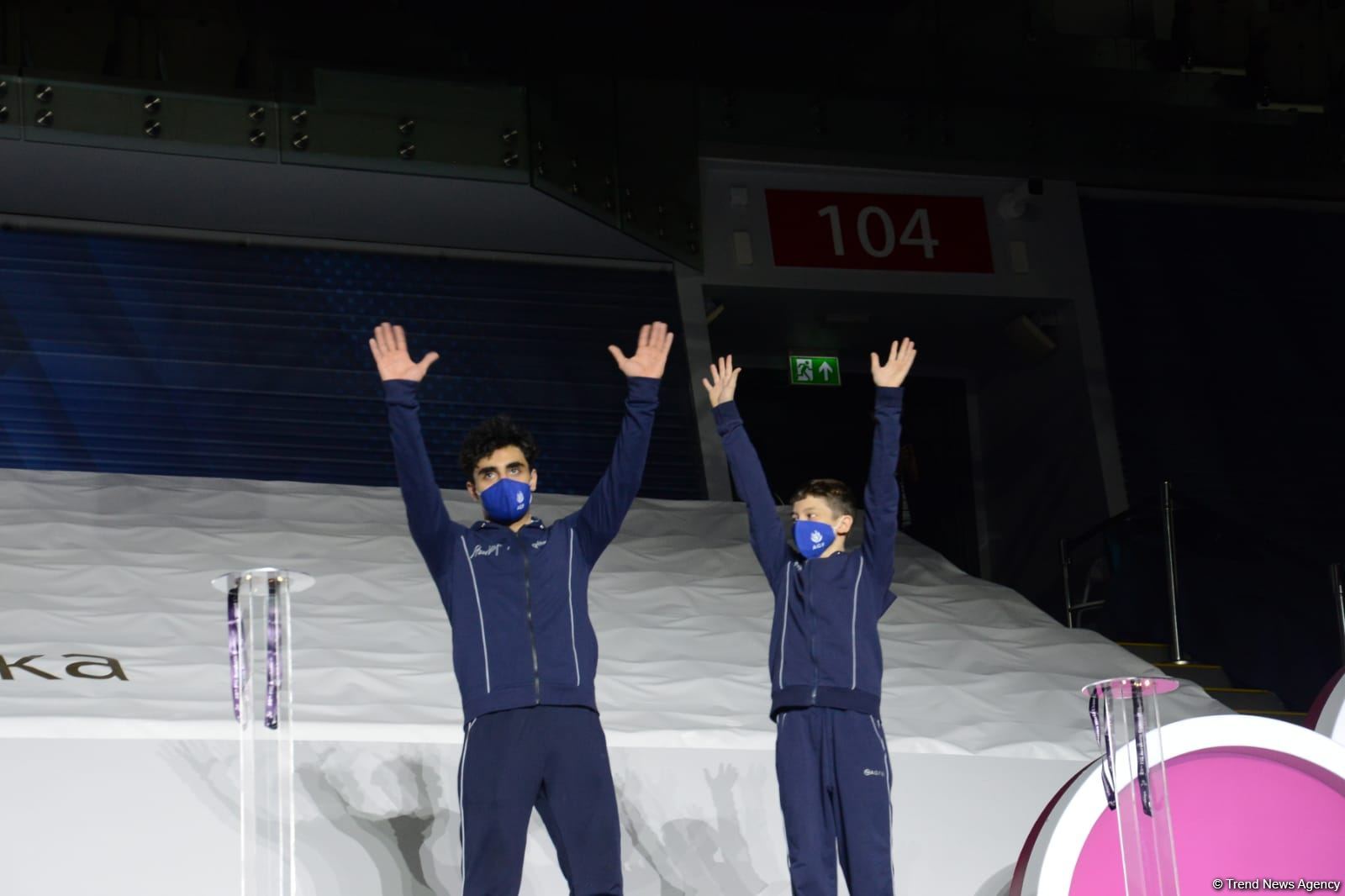 Baku hosts awards ceremony for women's, men's pairs at World Championships (PHOTO)