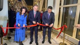 Kazakh low-cost airline makes first flight to Baku (PHOTO)
