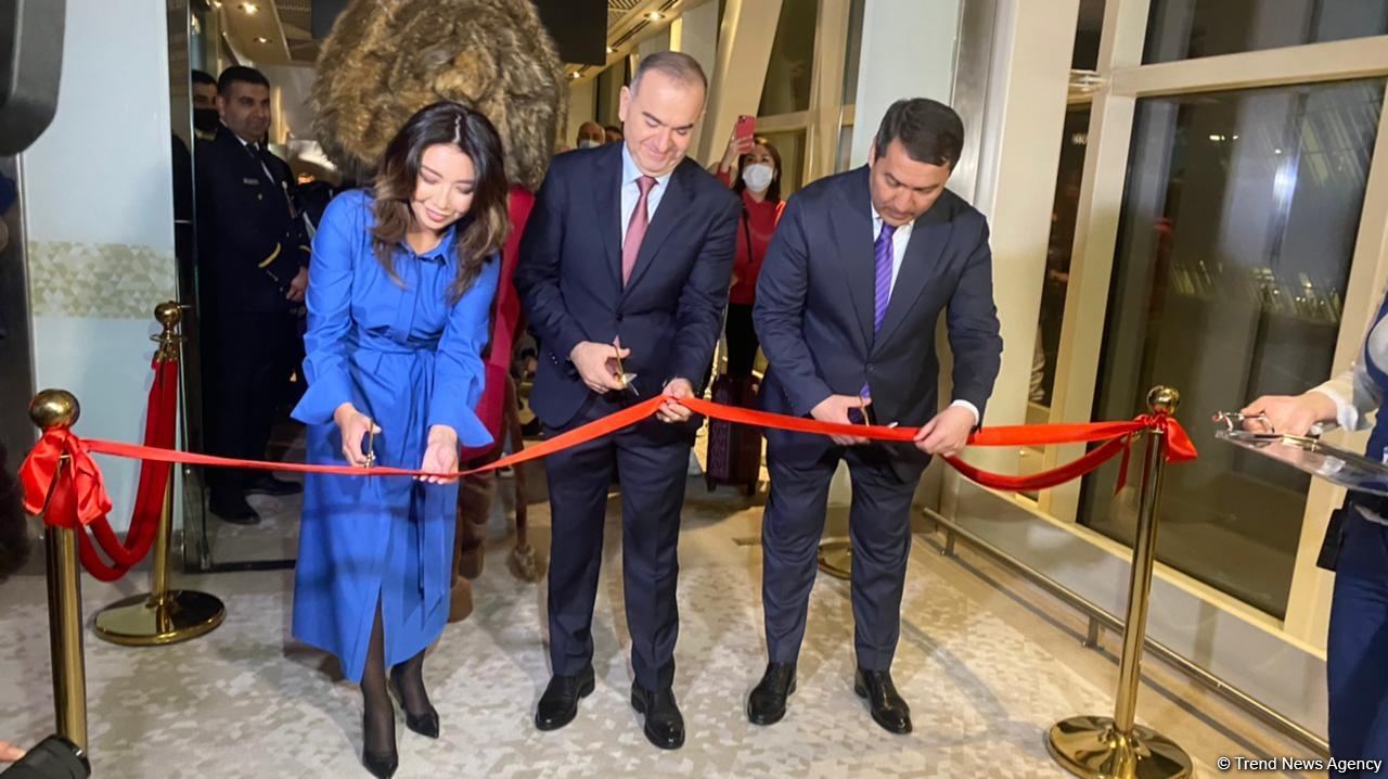 Kazakh low-cost airline makes first flight to Baku (PHOTO)