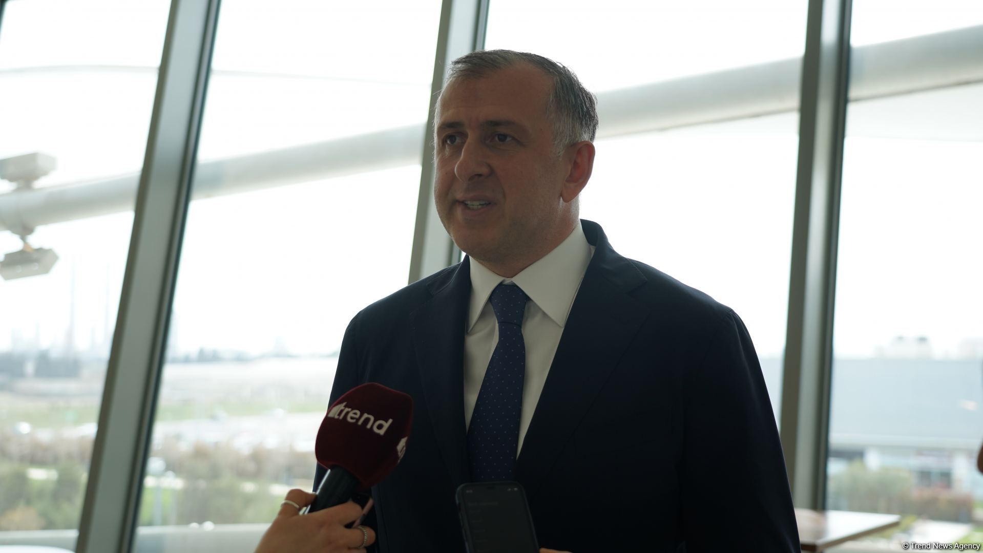 Georgian ambassador, athletes meet at FIG Artistic Gymnastics World Cup in Baku (PHOTO)