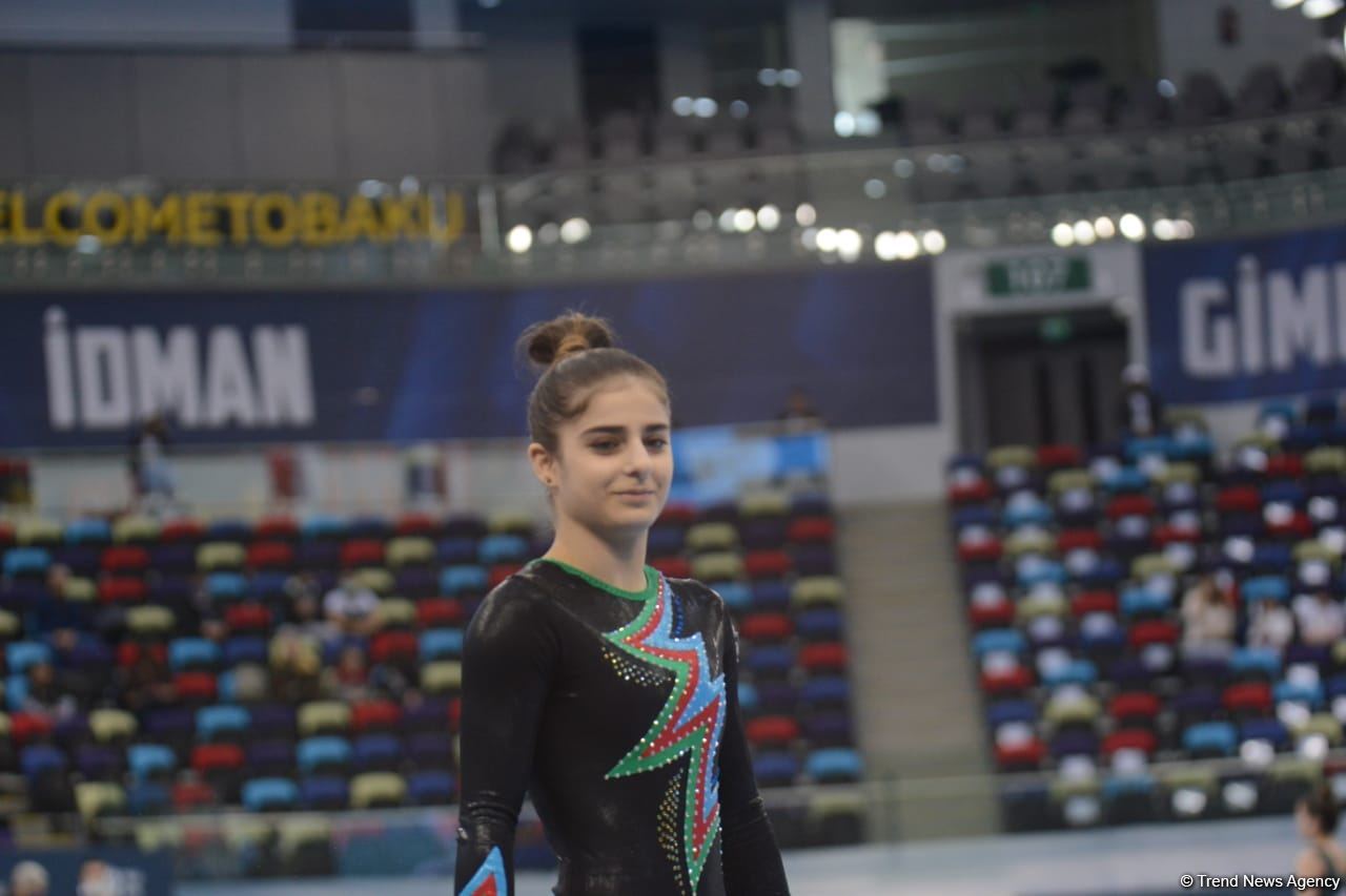 Azerbaijani athletes present beam exercise at FIG Artistic Gymnastics World Cup (PHOTO)