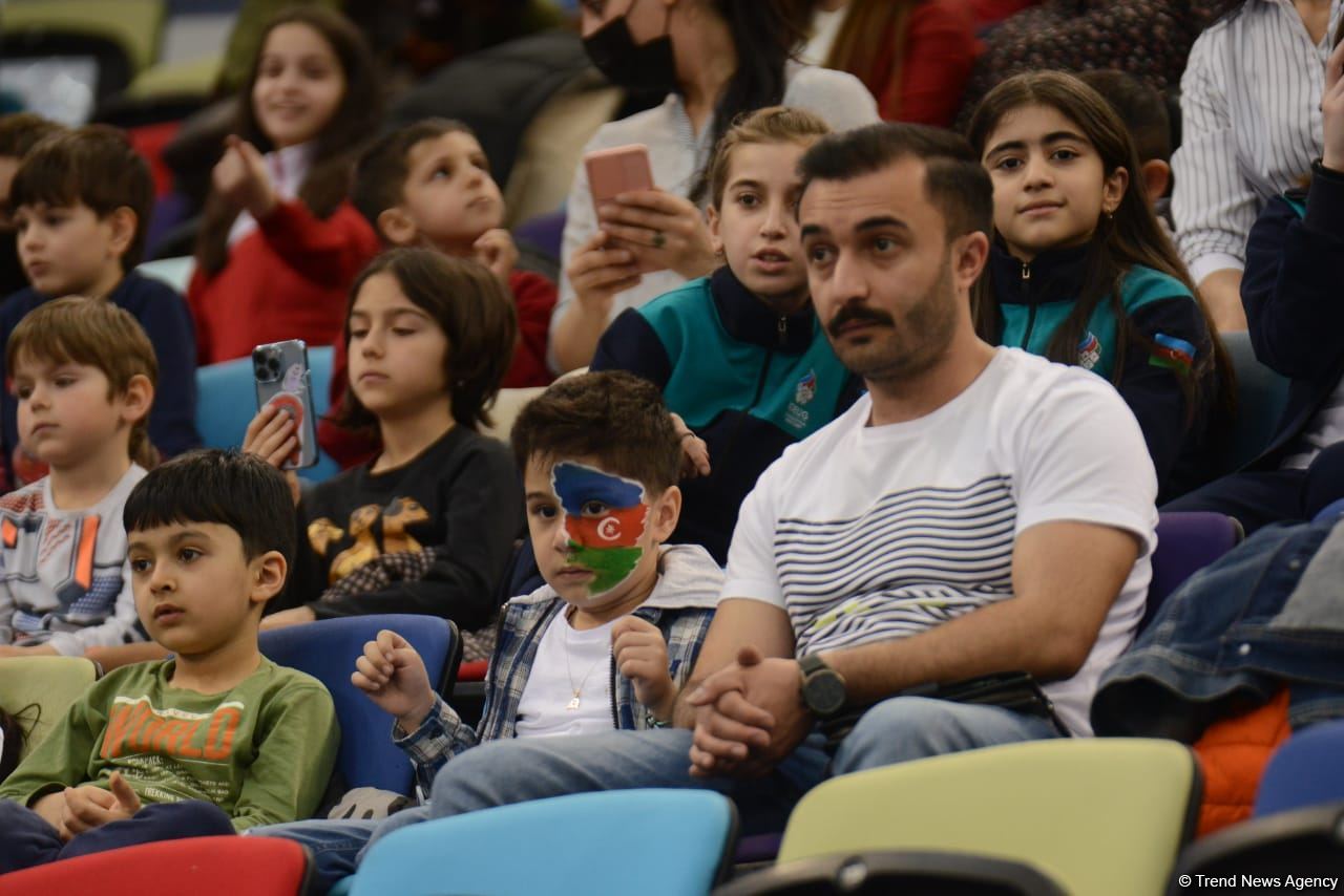 Third day of FIG Artistic Gymnastics Apparatus World Cup starts in Baku (PHOTO)