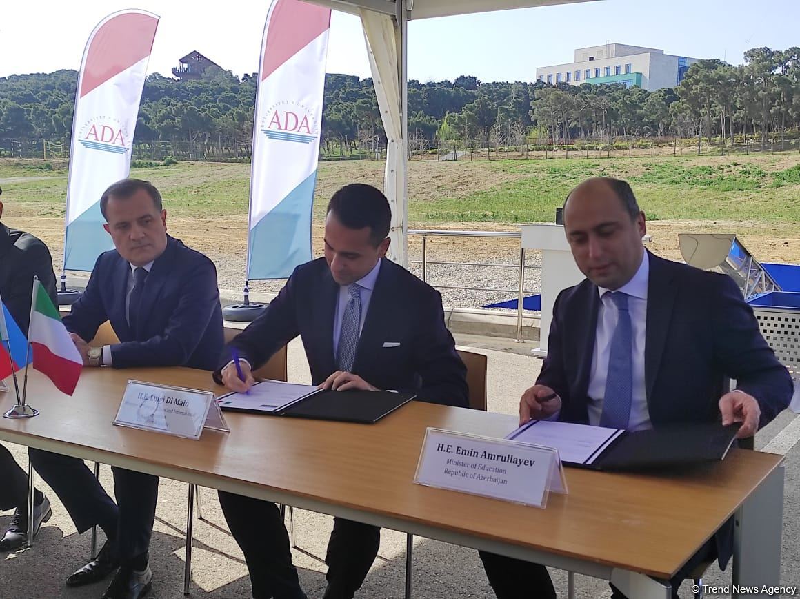 Azerbaijan, Italy sign document on building joint university (PHOTO)