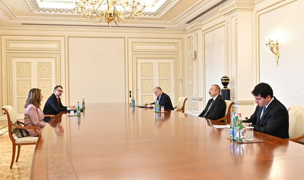 President Ilham Aliyev receives Director General of International Commission on Missing Persons (VIDEO)