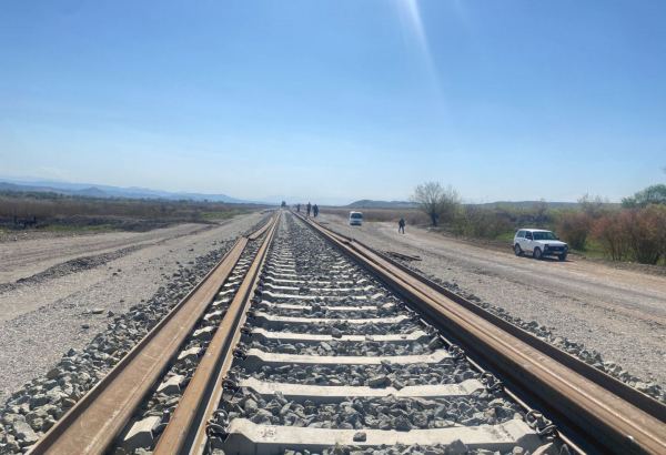 Azerbaijan shares design work progress for Horadiz-Aghband railway