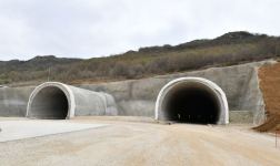 President Ilham Aliyev views construction of Ahmadbayli-Fuzuli-Shusha highway (PHOTO/VIDEO)