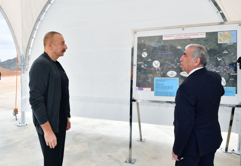 President Ilham Aliyev views construction of Ahmadbayli-Fuzuli-Shusha highway (PHOTO/VIDEO)