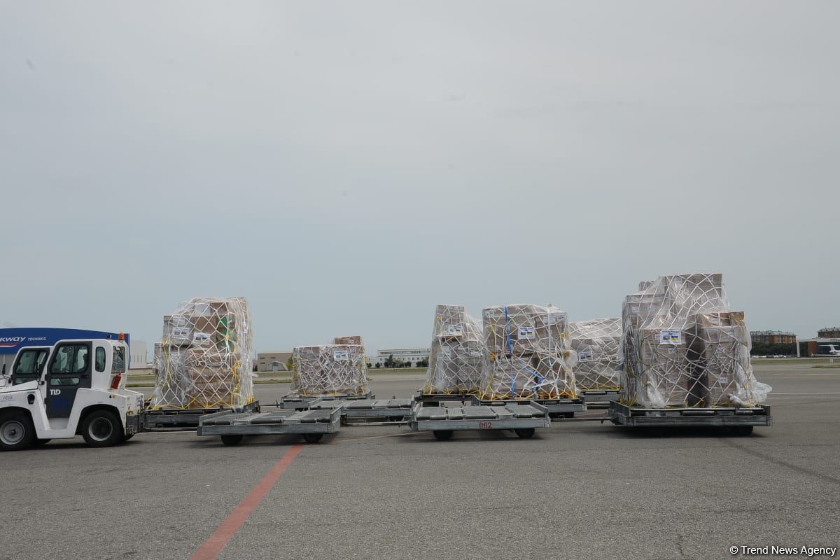 Azerbaijan sends another batch of humanitarian aid to Ukraine (PHOTO)