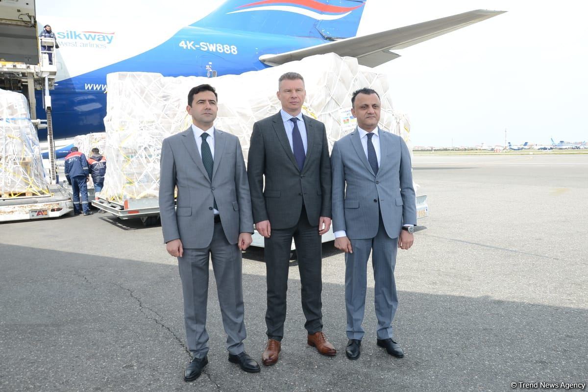Azerbaijan sends another batch of humanitarian aid to Ukraine (PHOTO)