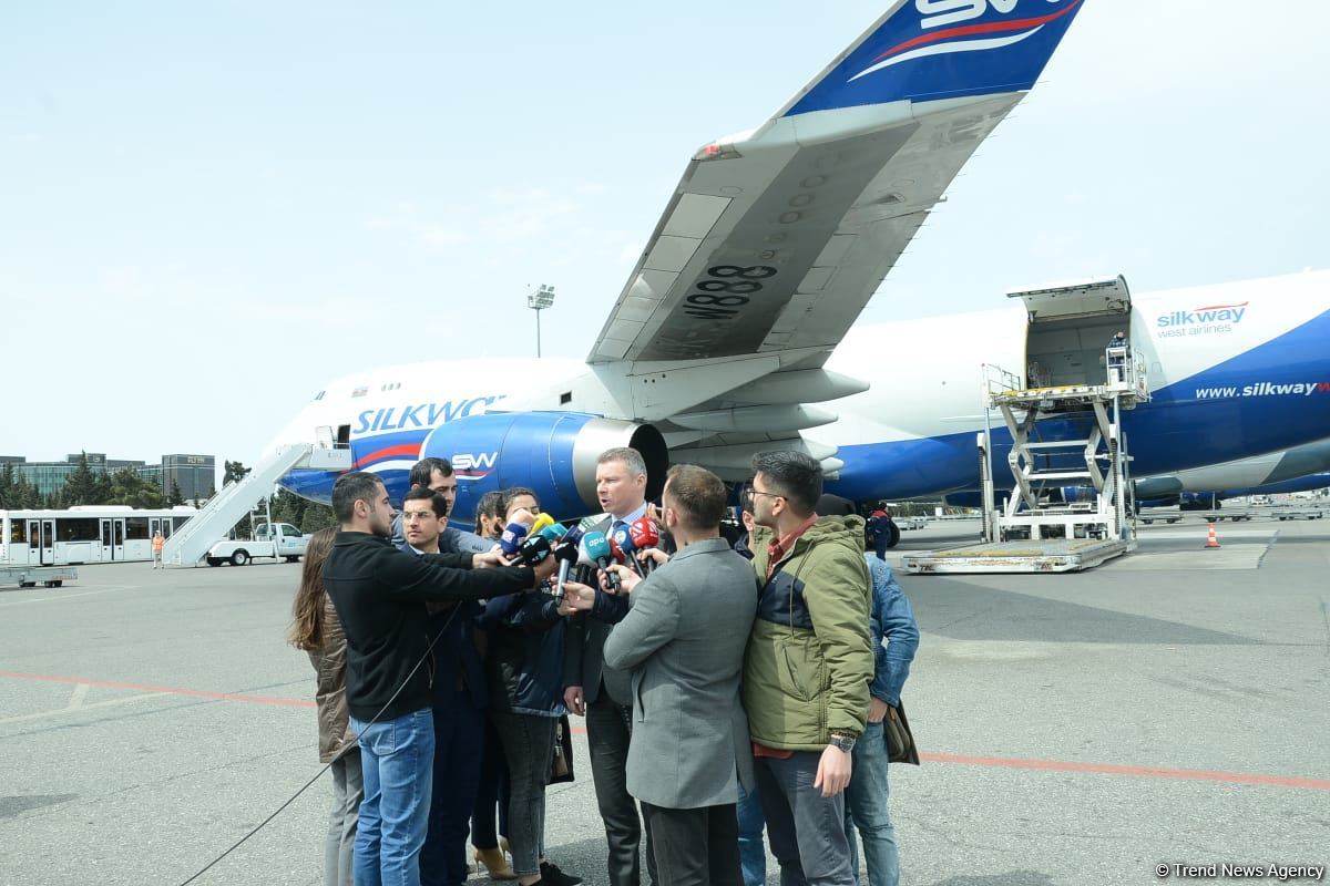 Azerbaijan sends another batch of humanitarian aid to Ukraine (PHOTO)