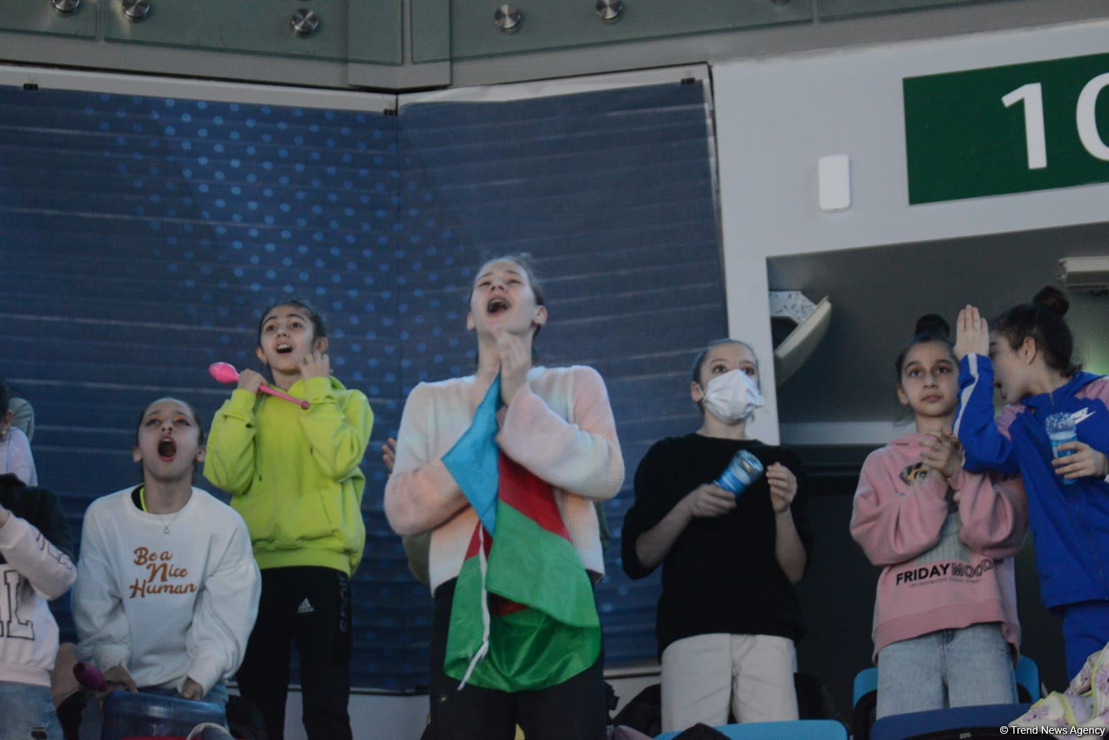 Azerbaijani athlete leading in ball exercises at FIG Rhythmic Gymnastics World Cup in Baku (PHOTO)