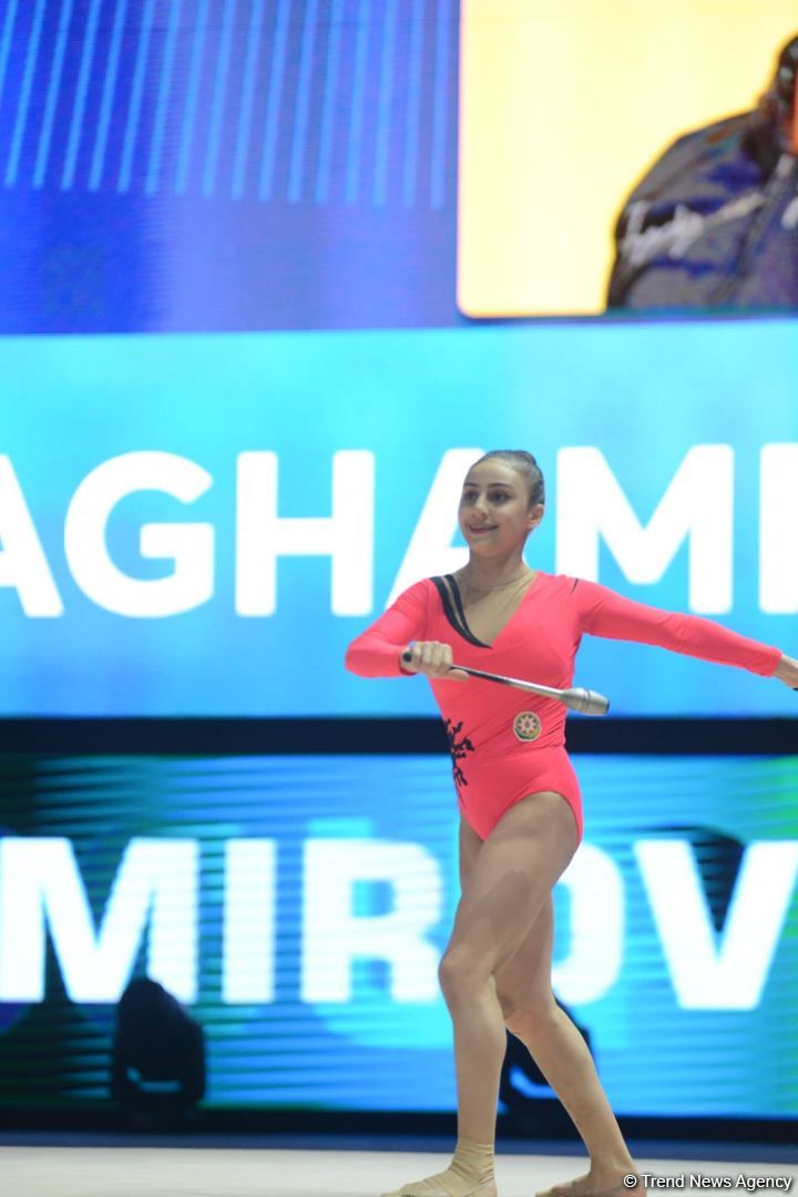 Azerbaijani athletes present program with clubs at 9th FIG World Cup in Baku (PHOTO)