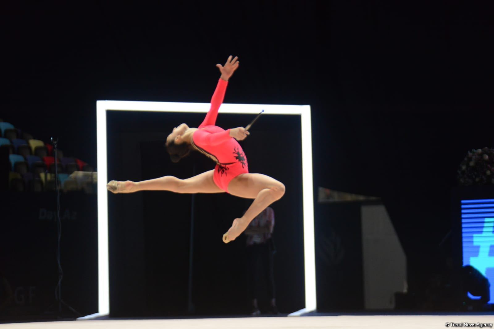 Azerbaijani athletes present program with clubs at 9th FIG World Cup in Baku (PHOTO)