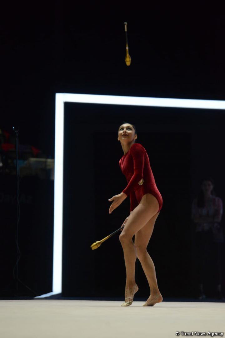 Azerbaijani athletes present program with clubs at 9th FIG World Cup in Baku (PHOTO)