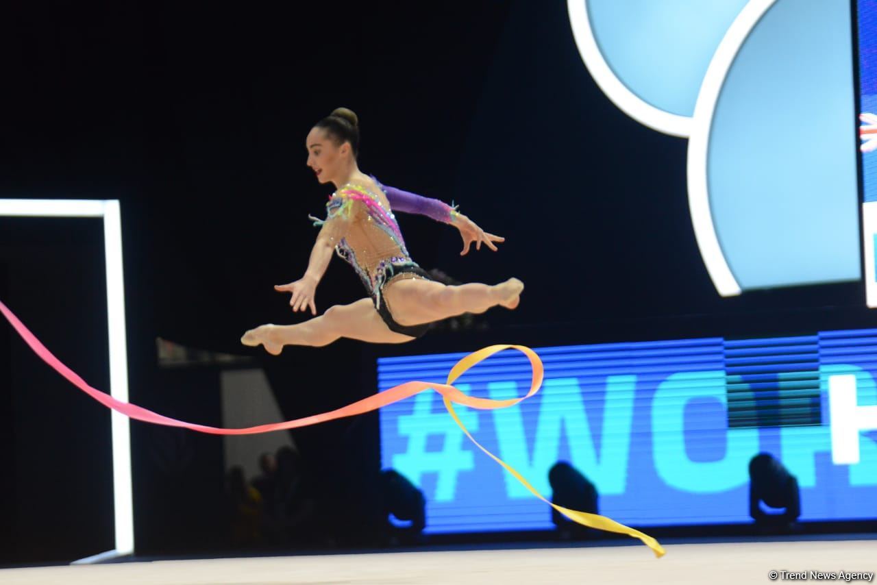 Best moments of second day of FIG Rhythmic Gymnastics World Cup in Baku (PHOTO)