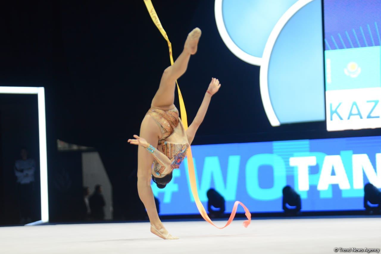 Second day of 9th FIG Rhythmic Gymnastics World Cup starts in Baku (PHOTO)