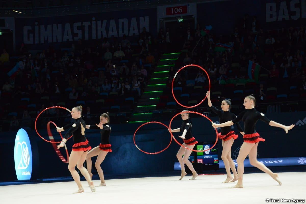 Azerbaijani team takes first place in group exercises with five hoops at World Cup in Baku (PHOTO)