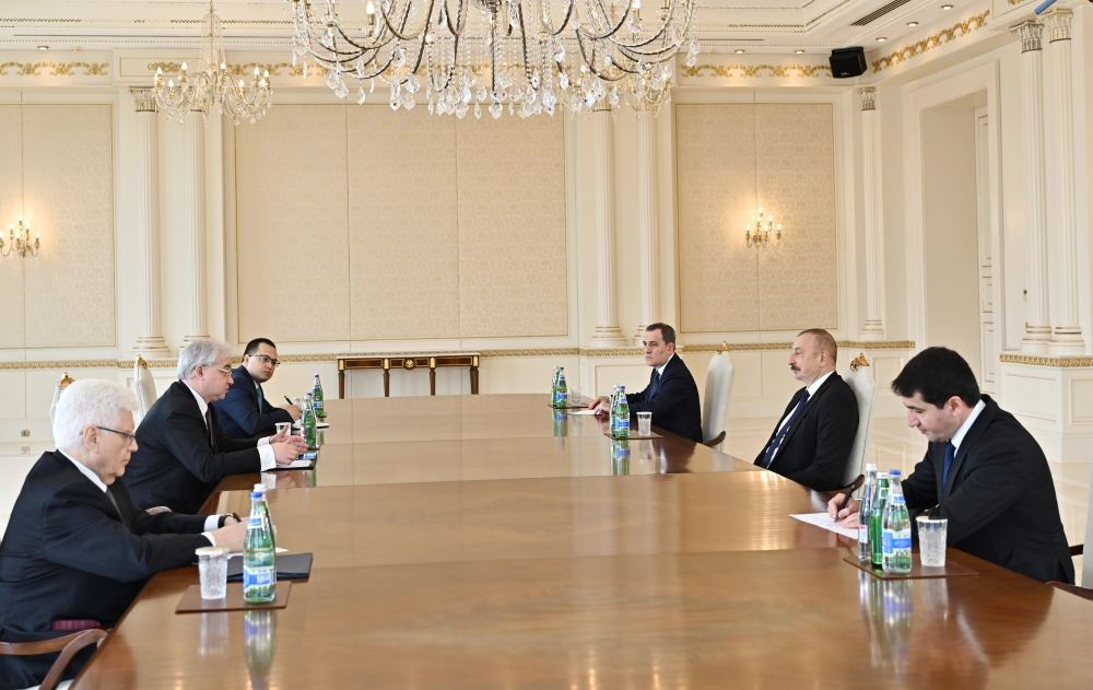 President Ilham Aliyev receives Special Envoy of Russia’s Foreign Ministry for normalization of Azerbaijan-Armenia relations (VIDEO)