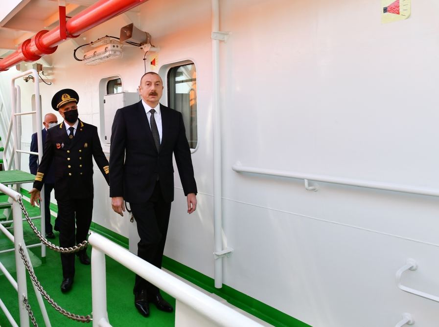 President Ilham Aliyev attends ceremony to launch “Zarifa Aliyeva” ferry boat (PHOTO/VIDEO)