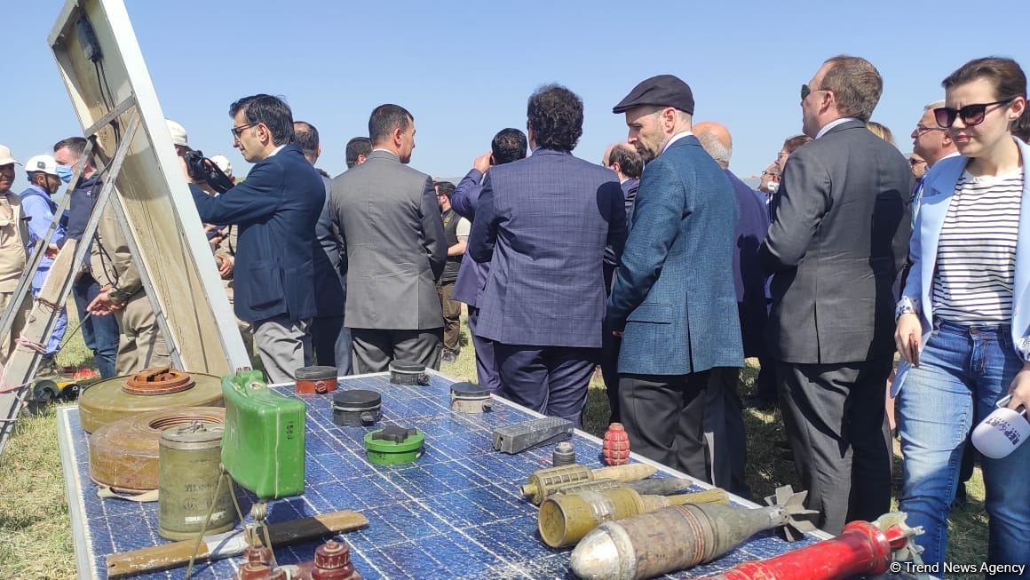 Delegation of representatives of international think tanks familiarize with demining process in Azerbaijan’s Karabakh (PHOTO)