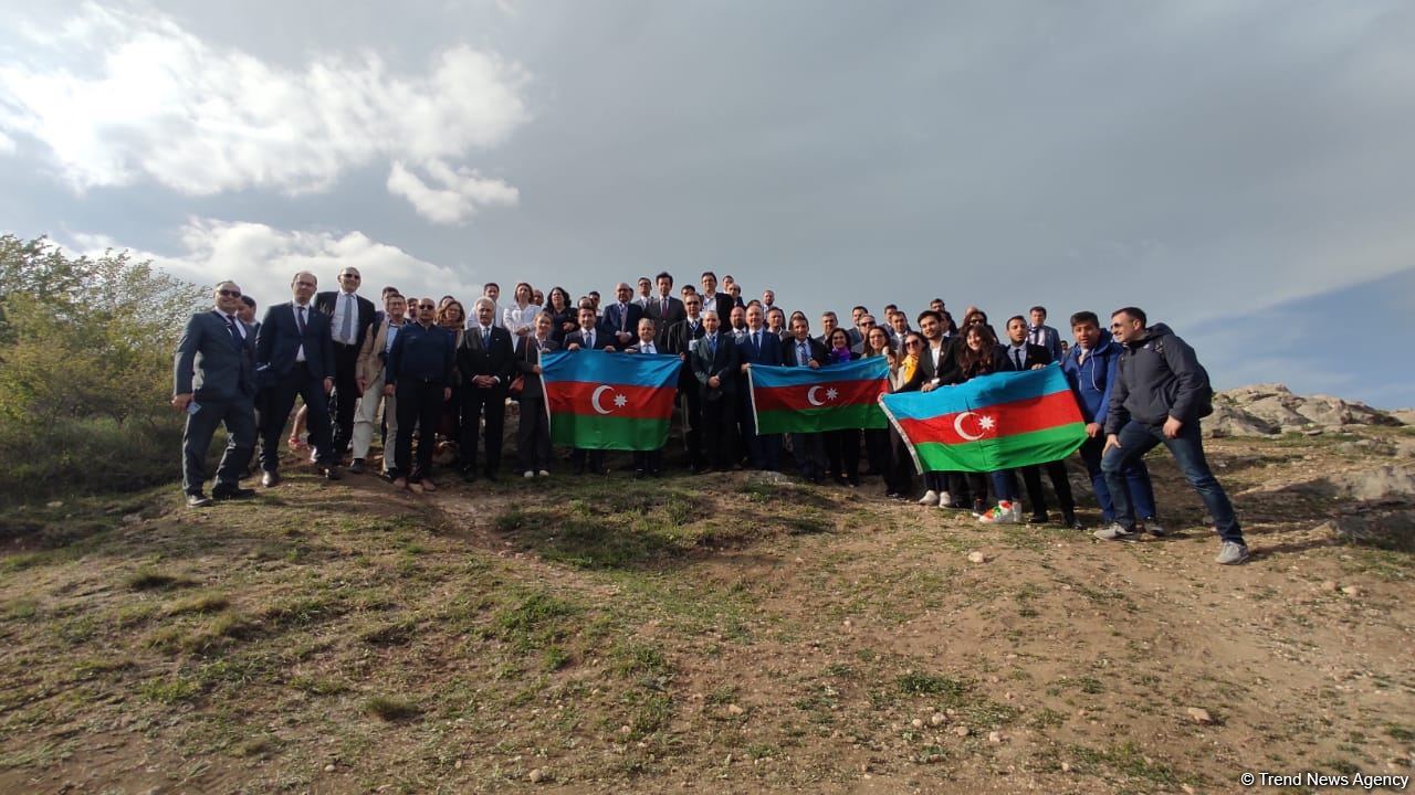 Participants of international conference visit historical places of Azerbaijan's Shusha (PHOTO)