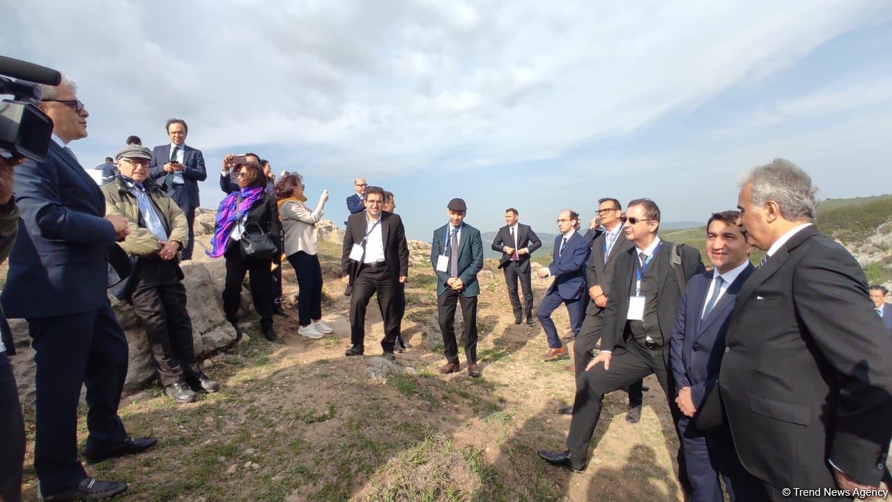 Participants of international conference visit historical places of Azerbaijan's Shusha (PHOTO)