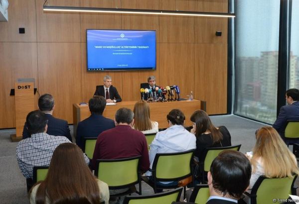 Azerbaijani Labor Ministry launches Labor Relations and Employment subsystem (PHOTO)