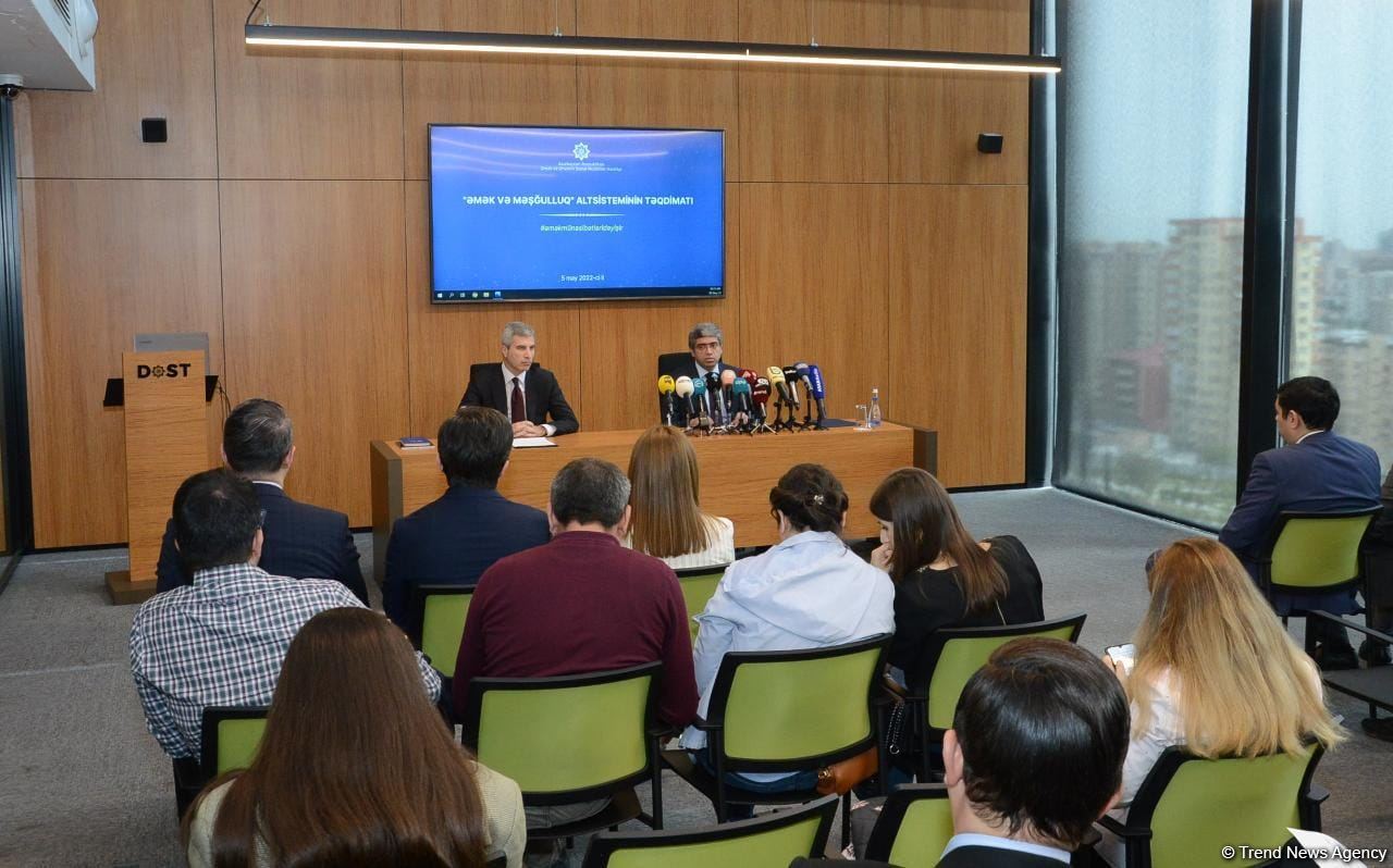 Azerbaijani Labor Ministry launches Labor Relations and Employment subsystem (PHOTO)