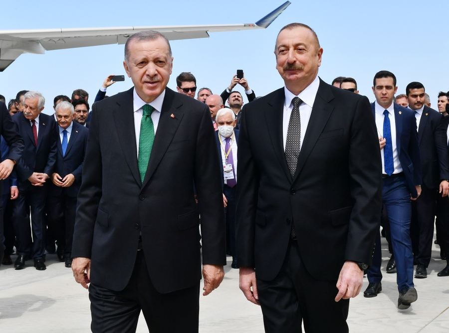 President Ilham Aliyev arrives in Turkiye for working visit (PHOTO)