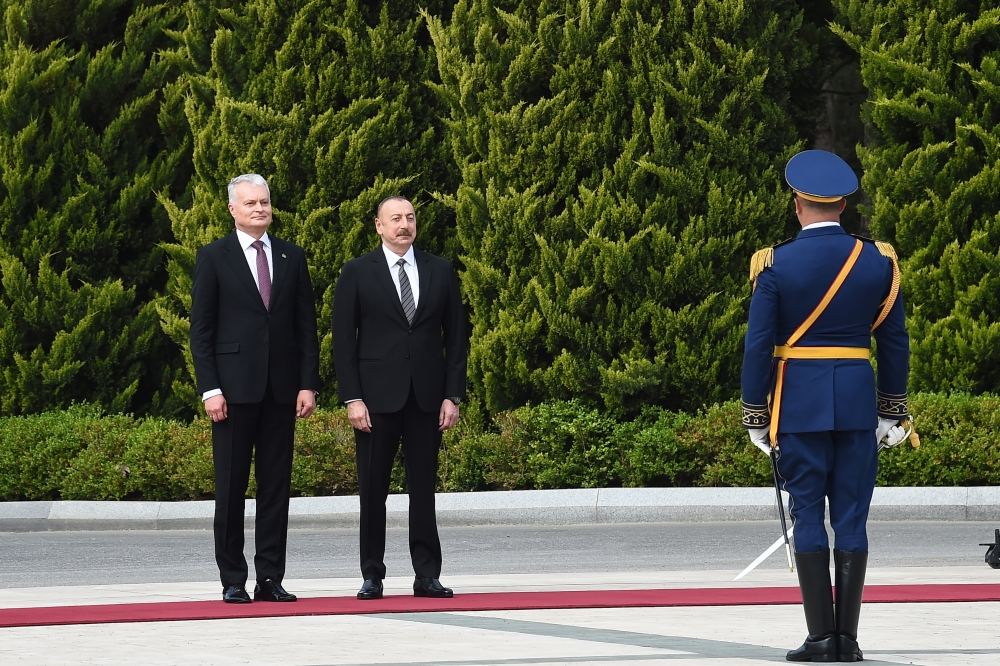 Official welcome ceremony held for Lithuanian President Gitanas Nausėda in Baku (PHOTO/VİDEO)